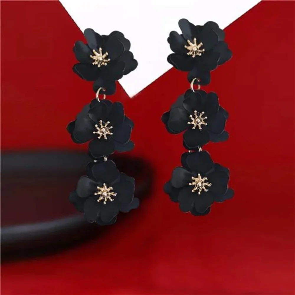 Black Matte Flower Dangle Earrings Tiered Floral‎ Drop Stud Chandelier Earrings - Picture 6 of 6